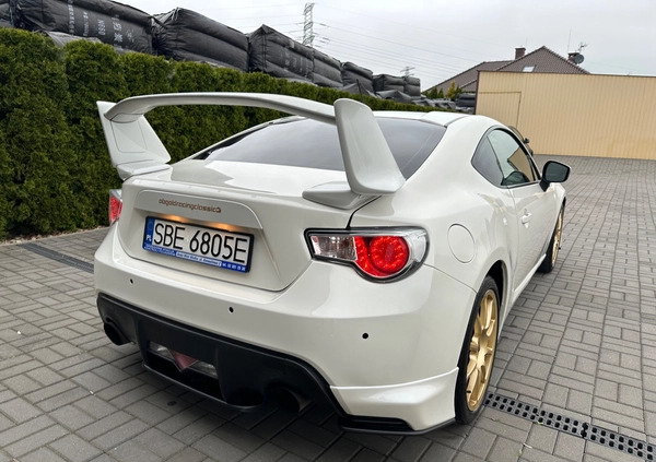 Toyota GT86 cena 89999 przebieg: 70000, rok produkcji 2013 z Serock małe 497